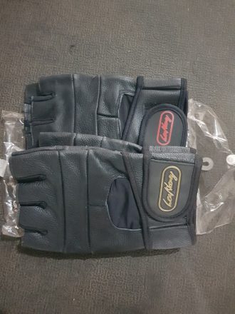 Fully leather glove