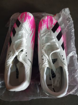 Adidas  soccer boot stud 37